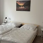 Tannenhaus 3 Bedrooms - Monteurwohnung Bis 6 Personen - Waschmaschine - Internet Apartment *