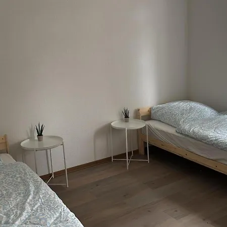 Tannenhaus 3 Bedrooms - Monteurwohnung Bis 6 Personen - Waschmaschine - Internet Apartmán